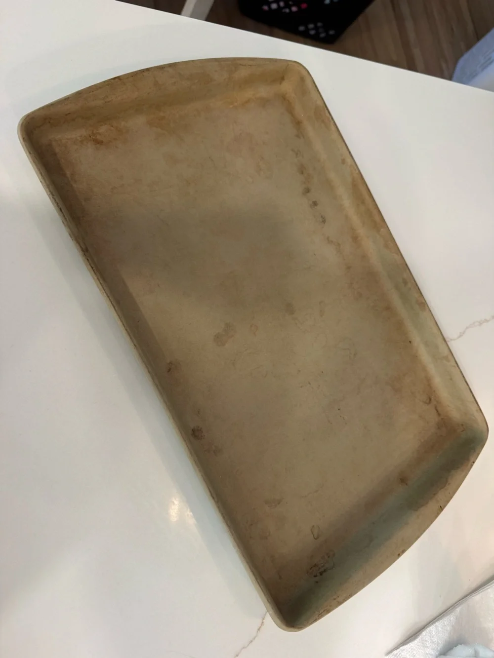 The Pampered Chef Rectangular Ceramic Tray in Beige-Tan